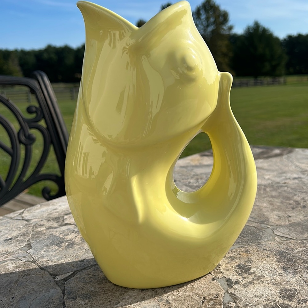 2006 Yellow GurglePot 9 1/2” Ceramic Fish Pitcher Vase Designed in Seattle